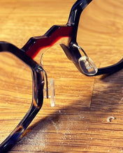 Load image into Gallery viewer, Custom Nose Pads to Plastic Frames